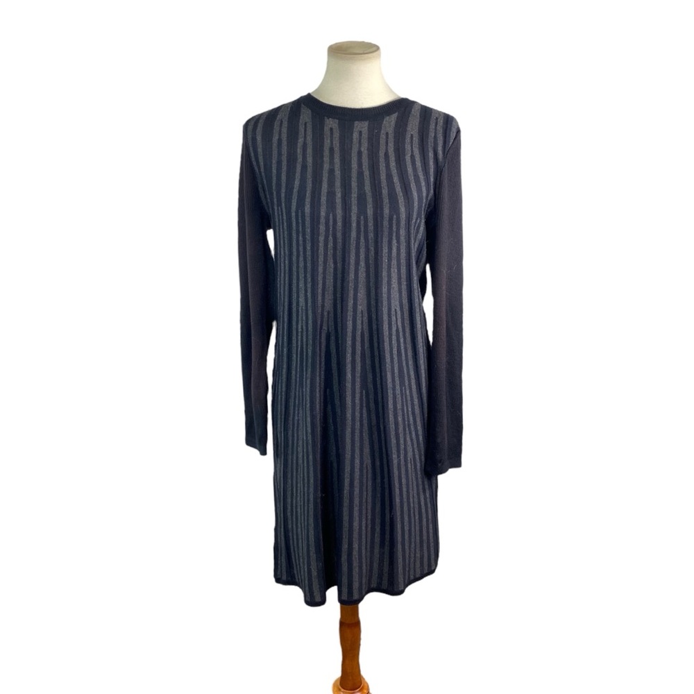 Woman’s Sisters lightweight sweater dress size S